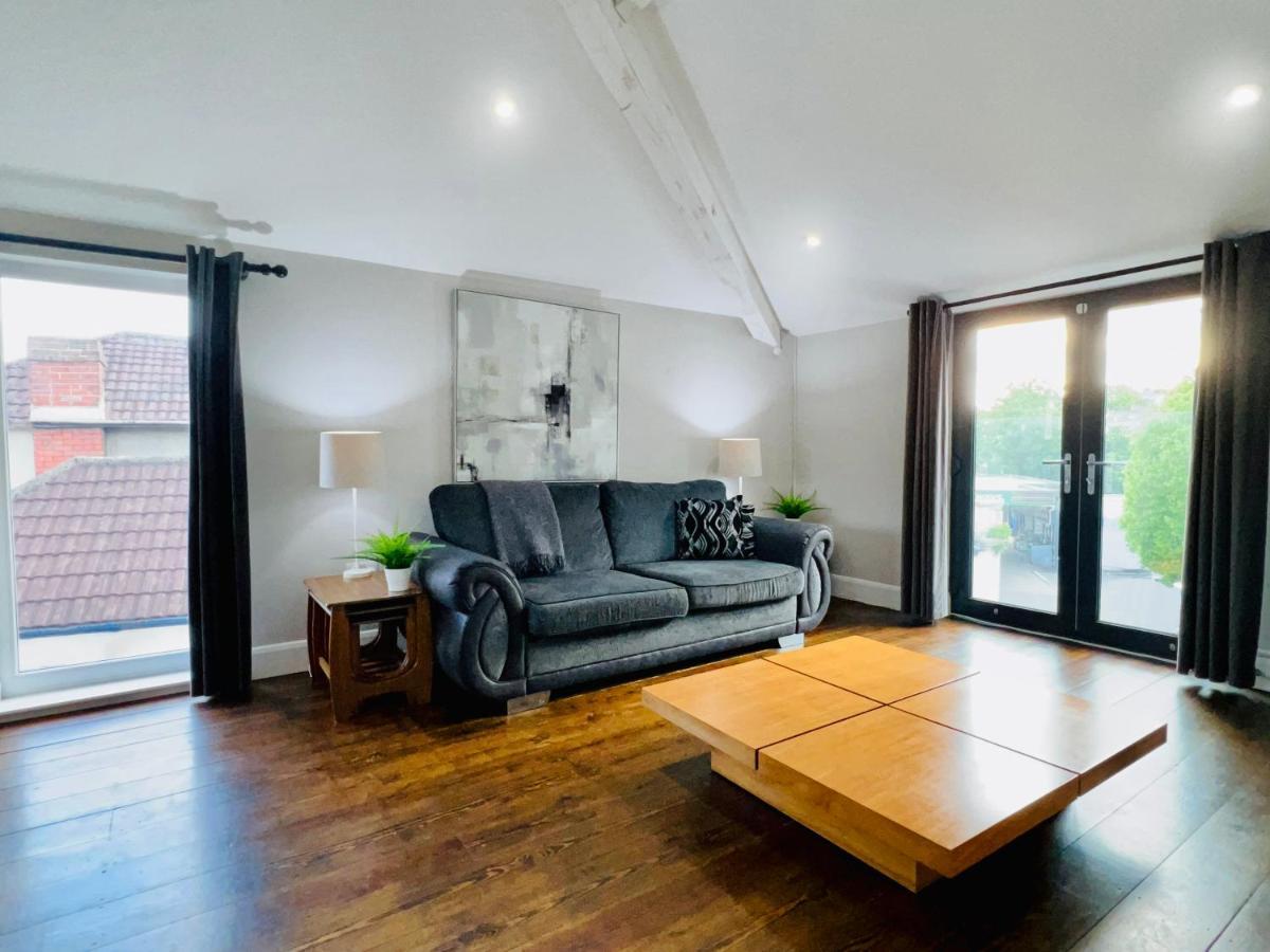 Smart-Home In Original Victorian Building Bristol Kültér fotó