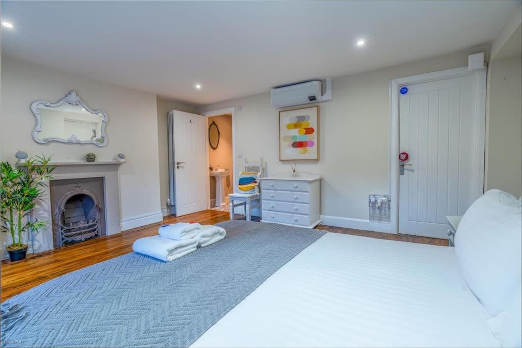 Smart-Home In Original Victorian Building Bristol Kültér fotó