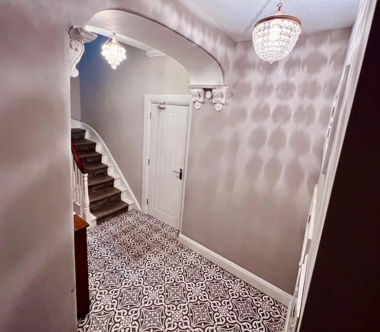Smart-Home In Original Victorian Building Bristol Kültér fotó