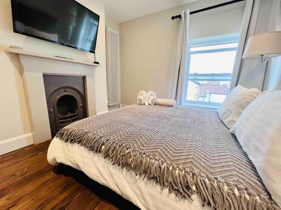 Smart-Home In Original Victorian Building Bristol Kültér fotó