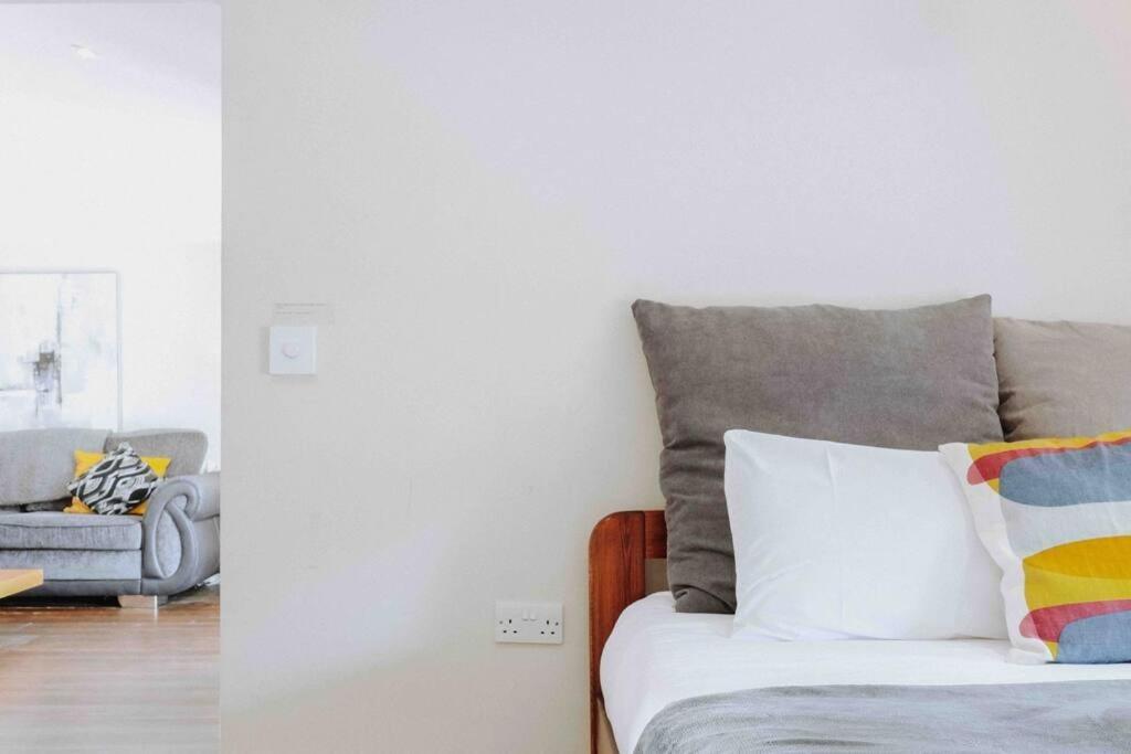 Smart-Home In Original Victorian Building Bristol Kültér fotó