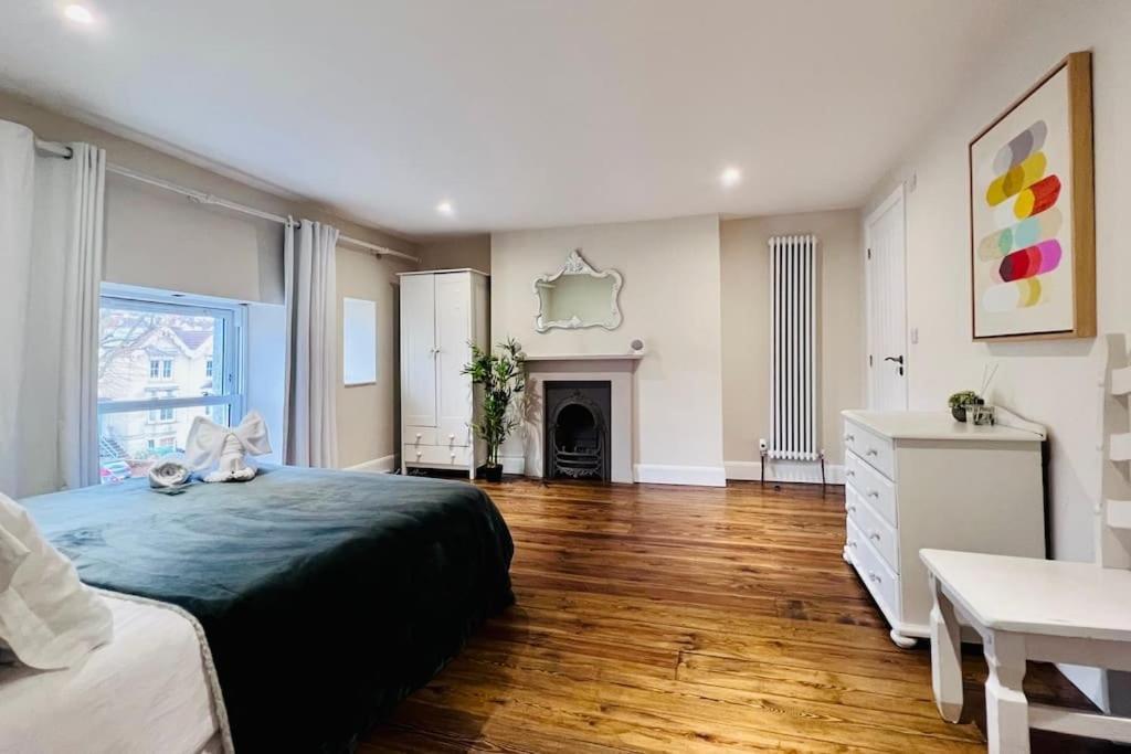 Smart-Home In Original Victorian Building Bristol Kültér fotó