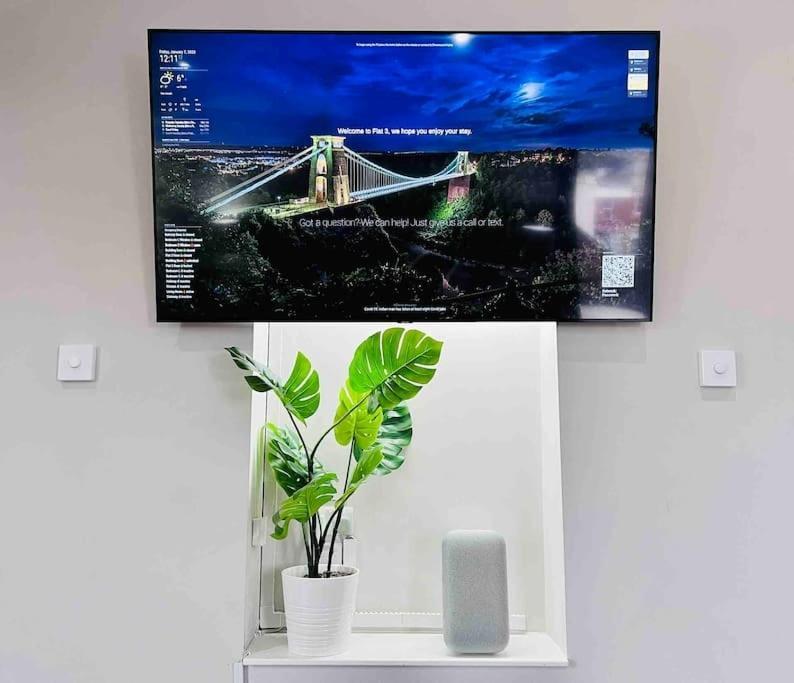 Smart-Home In Original Victorian Building Bristol Kültér fotó