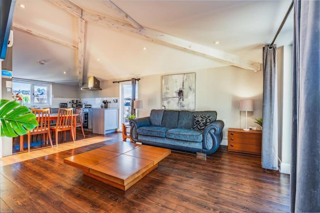 Smart-Home In Original Victorian Building Bristol Kültér fotó